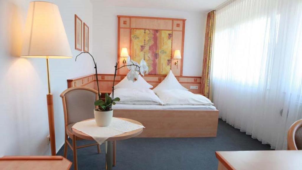 Hotel Wetterau - Self-Check-In Wölfersheim Екстериор снимка
